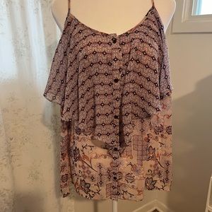 Pretty Maurice’s tank top in a size XL